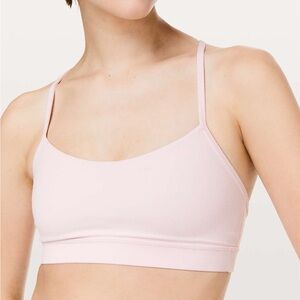 NWOT LULULEMON YOGA FLOW Y BRA NULU LIGHT SUPPORT A-C CUPS LIGHT PINK size: 2